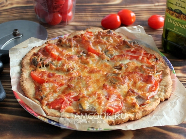 Пицца ПП на творожном тесте с цельнозерновой мукой, рецепт с фото