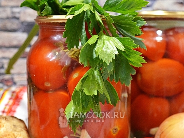 Маринованные помидоры с сельдереем и чесноком на зиму, рецепт с фото