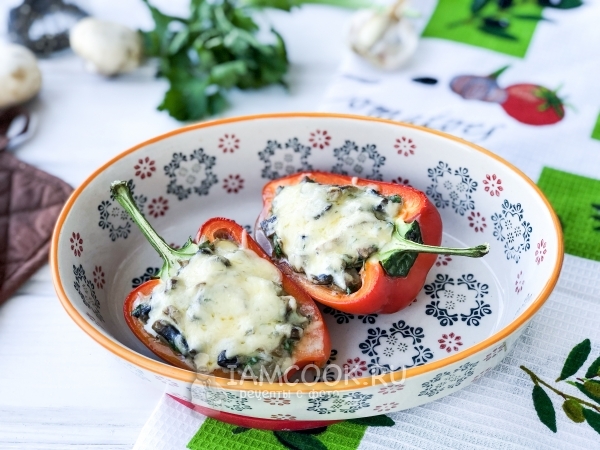 Запеченный болгарский перец с грибами и сыром, рецепт с фото