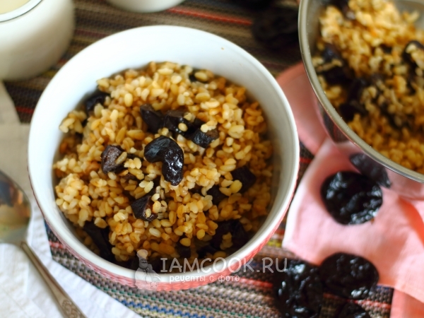 Булгур с черносливом, рецепт с фото