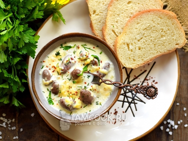 Куриные сердечки в сырном соусе, рецепт с фото
