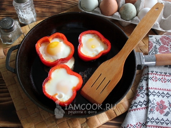 Яичница в перце, рецепт с фото
