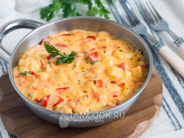 Овощной паприкаш из кабачков с помидорами, рецепт с фото