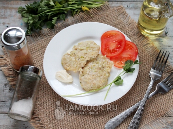 Котлеты из куриного фарша с цукини в пароварке, рецепт с фото