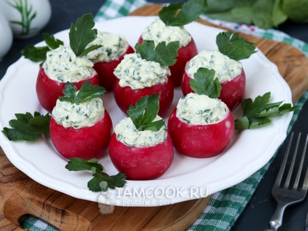 Редис, фаршированный фетой и шпинатом, рецепт с фото