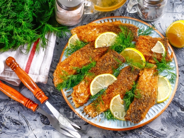 Жареное филе сазана в сухарях, рецепт с фото