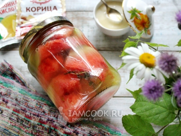 Сладкие арбузы в банках на зиму, рецепт с фото