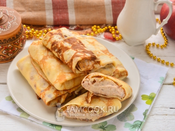 Блины с творогом и финиками, рецепт с фото