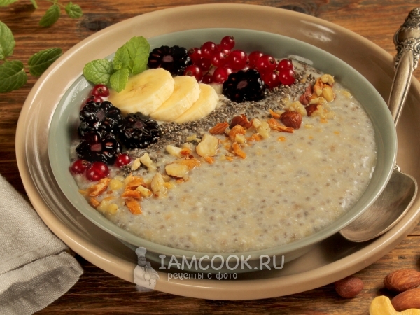 Смузи боул с семенами чиа и творогом, рецепт с фото