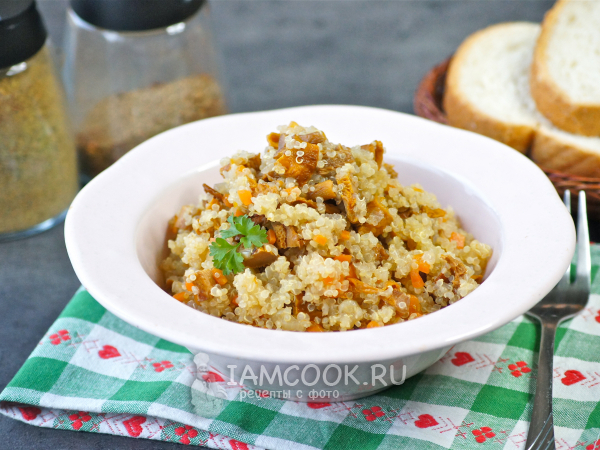 Киноа с грибами, рецепт с фото
