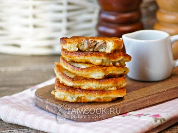 Оладьи из муки с печенью, рецепт с фото