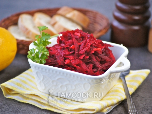 Тушеная свекла с морковью, рецепт с фото