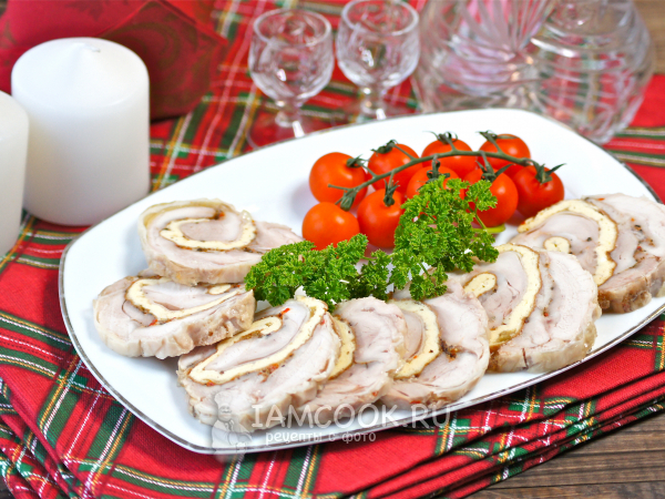 Куриный рулет с омлетом, рецепт с фото