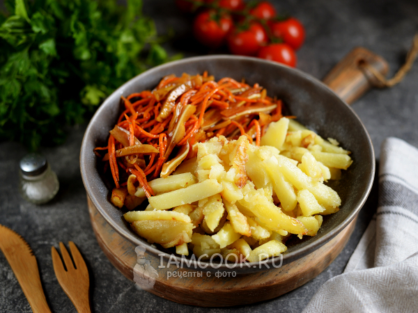 Копченые свиные уши по-корейски, рецепт с фото