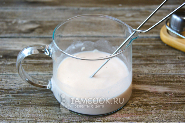 Сметанный соус для детского гуляша из говядины