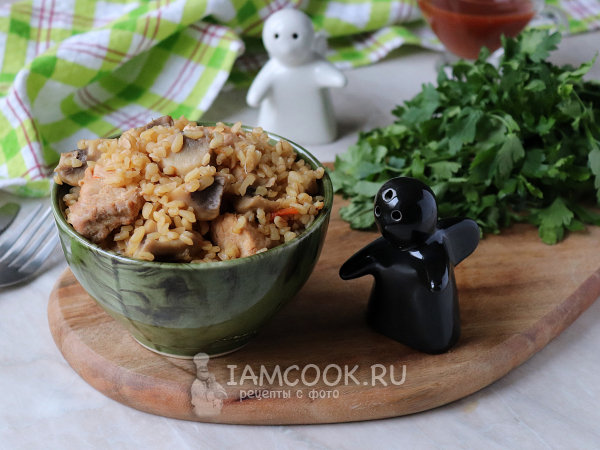 Булгур с индейкой и грибами (шампиньонами), рецепт с фото