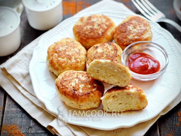 Куриные котлеты со сливочным маслом и сыром, рецепт с фото