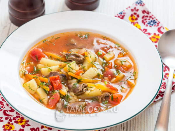 Томатный суп с куриными сердечками, рецепт с фото