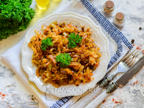 Тушеная капуста в банке в духовке, рецепт с фото