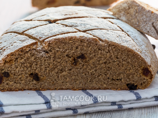 Ржаной хлеб с изюмом, рецепт с фото
