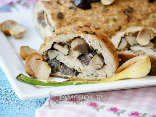 Рулет из куриного фарша с грибами, рецепт с фото