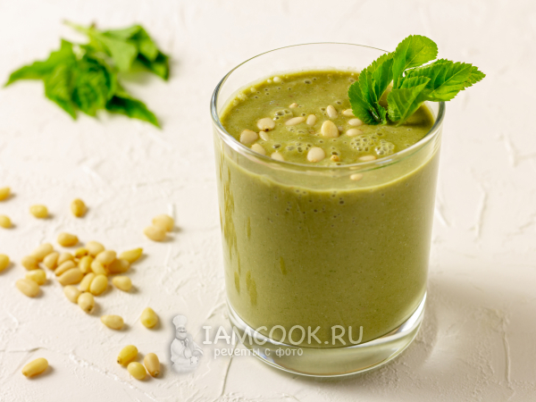 Смузи из сныти, рецепт с фото