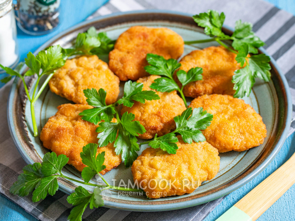 Котлеты в панировке на сковороде, рецепт с фото