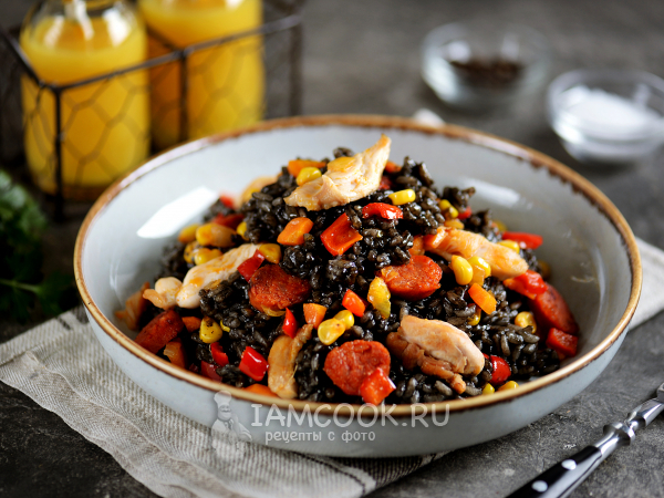 Черная паэлья, рецепт с фото
