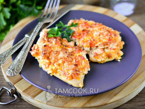 Куриное филе с крабовыми палочками (в духовке), рецепт с фото