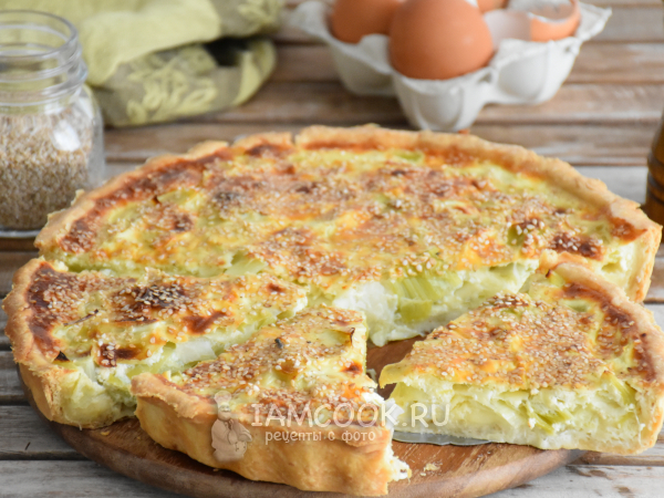 Киш с луком-пореем, рецепт с фото