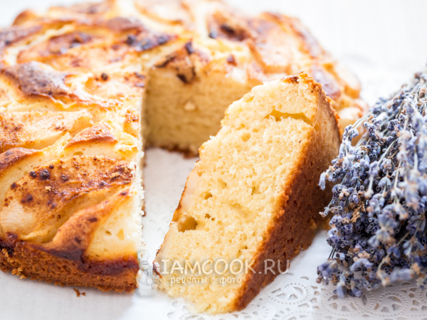 Миндальный пирог с грушей, рецепт с фото