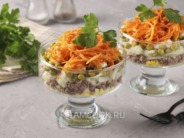 Слоёный салат с говядиной и морковью по-корейски, рецепт с фото