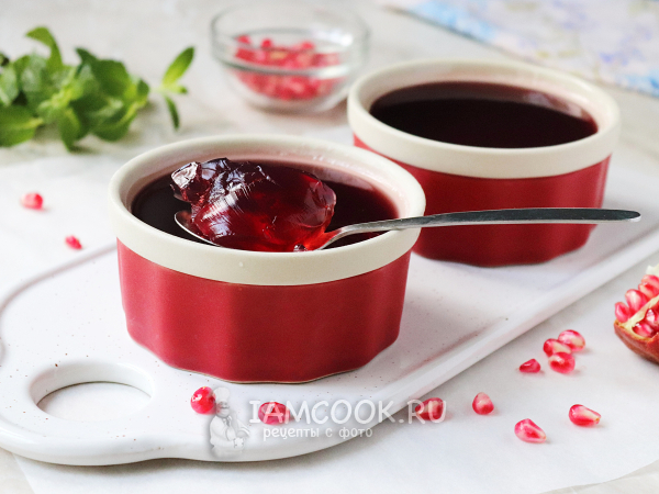Гранатовое желе (из гранатового сока с желатином), рецепт с фото