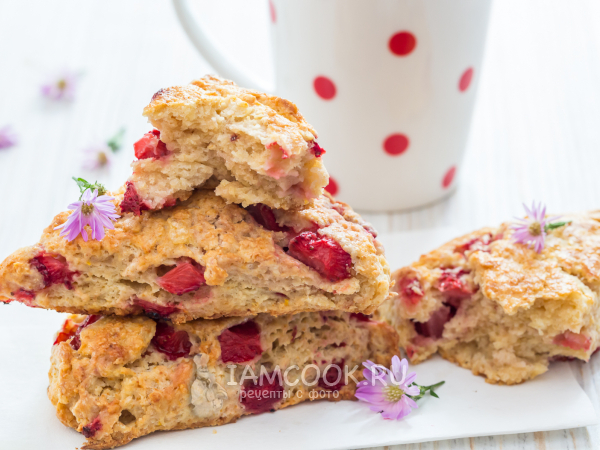 Сконы с клубникой, рецепт с фото