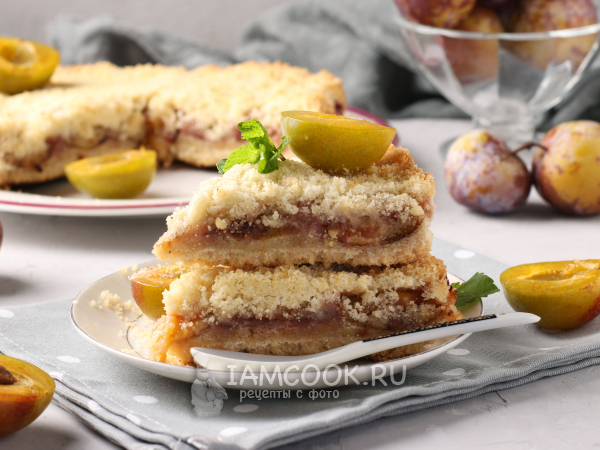 Насыпной пирог со сливами, рецепт с фото