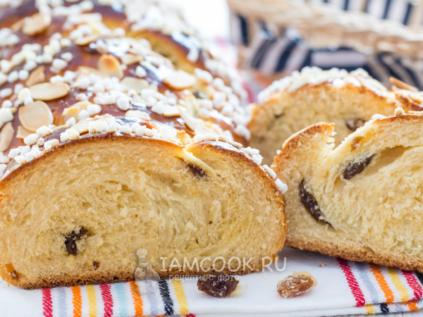 Козунак (болгарский пасхальный кулич), рецепт с фото