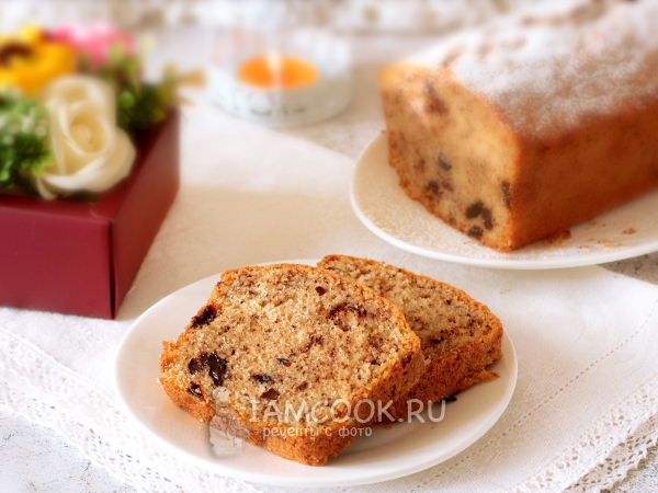 Кекс с шоколадно-ореховой крошкой и черным изюмом, рецепт с фото