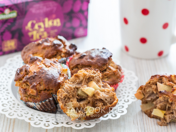 Кексы из цельнозерновой муки с яблоками и орехами, рецепт с фото