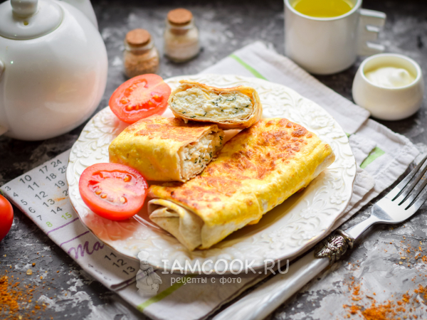 Завтрак из лаваша с сырно-творожной начинкой, рецепт с фото