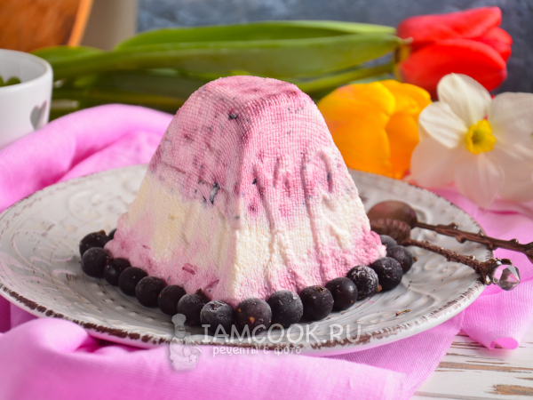 Творожная пасха со смородиной, рецепт с фото