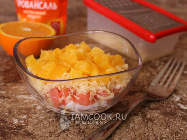Салат с красной рыбой и апельсином, рецепт с фото
