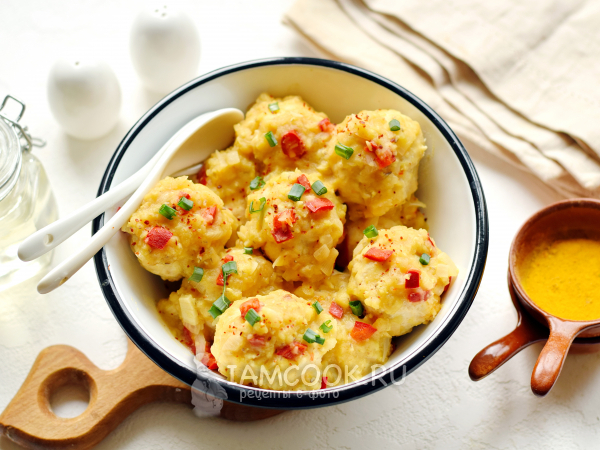 Куриные тефтели в чечевичном соусе, рецепт с фото