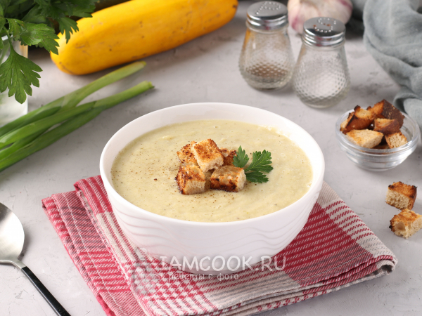 Суп-пюре из кабачков и курицы, рецепт с фото