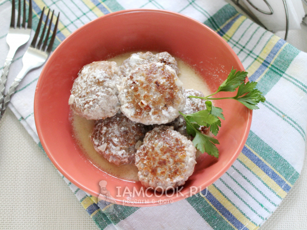 Свиные биточки, рецепт с фото