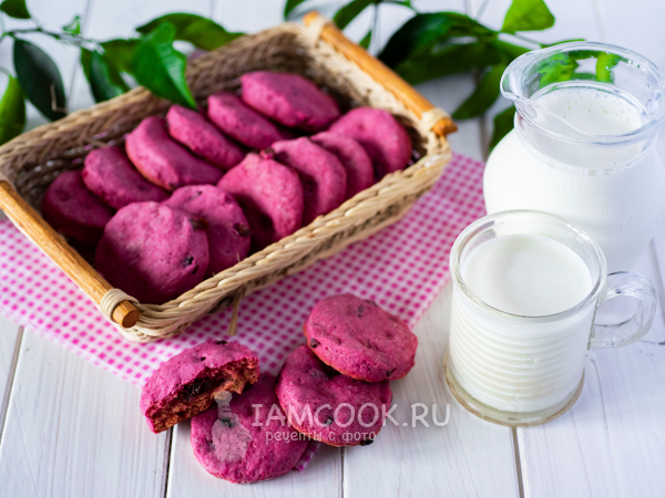 Свекольное печенье, рецепт с фото