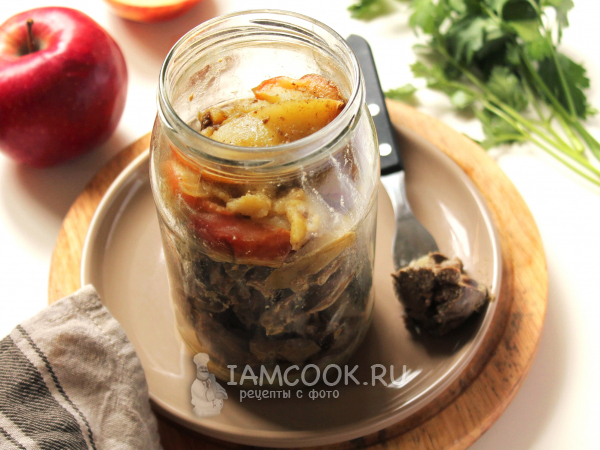 Куриная печень с яблоками в банке (в духовке), рецепт с фото