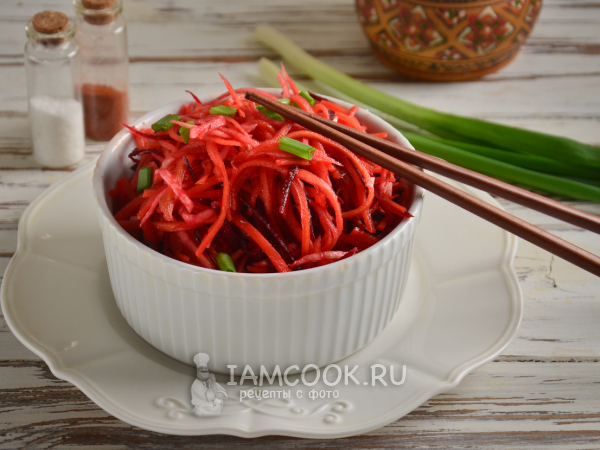 Морковь по-корейски со свеклой и сельдереем, рецепт с фото