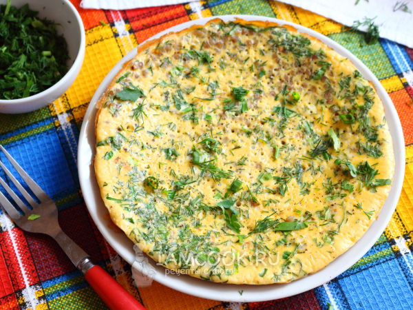 Омлет с гречкой, рецепт с фото