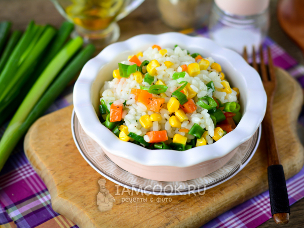 Рис с кукурузой и морковью (на сковороде), рецепт с фото