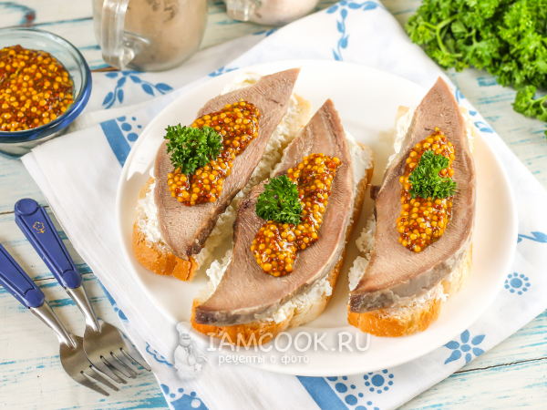 Бутерброды с языком и творожным сыром, рецепт с фото